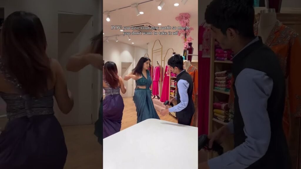 Indian Women GIrls Outfit Styling & Fashion Tips