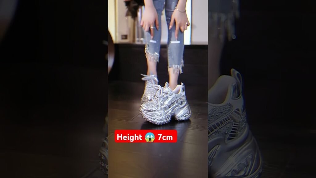 womenʼs footwear accessories videos