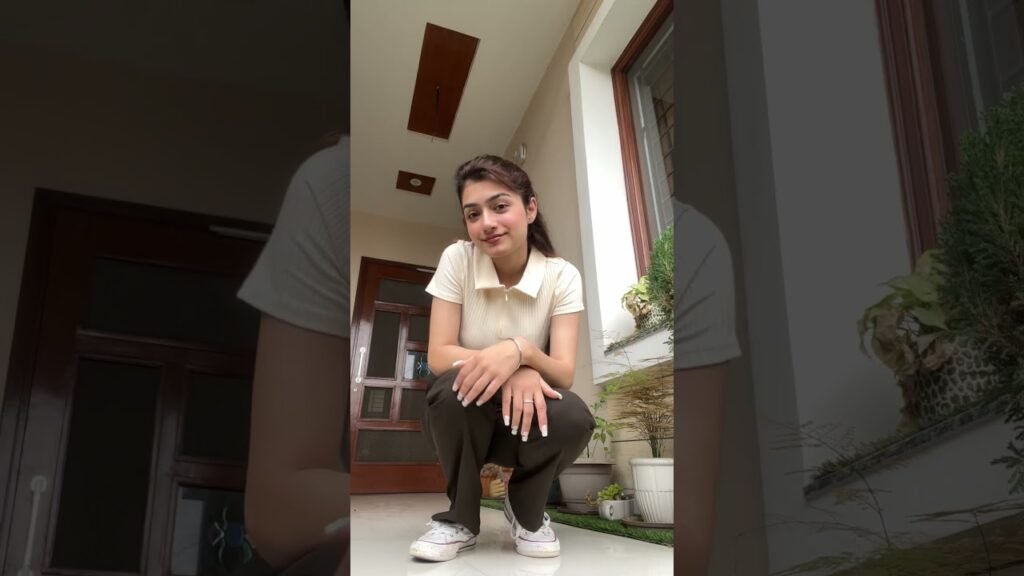 Indian Women GIrls Outfit Styling & Fashion Tips