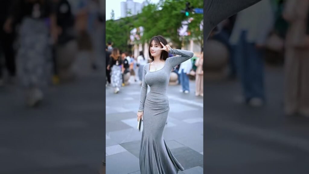 Women Seasonal Fashion Trends Videos