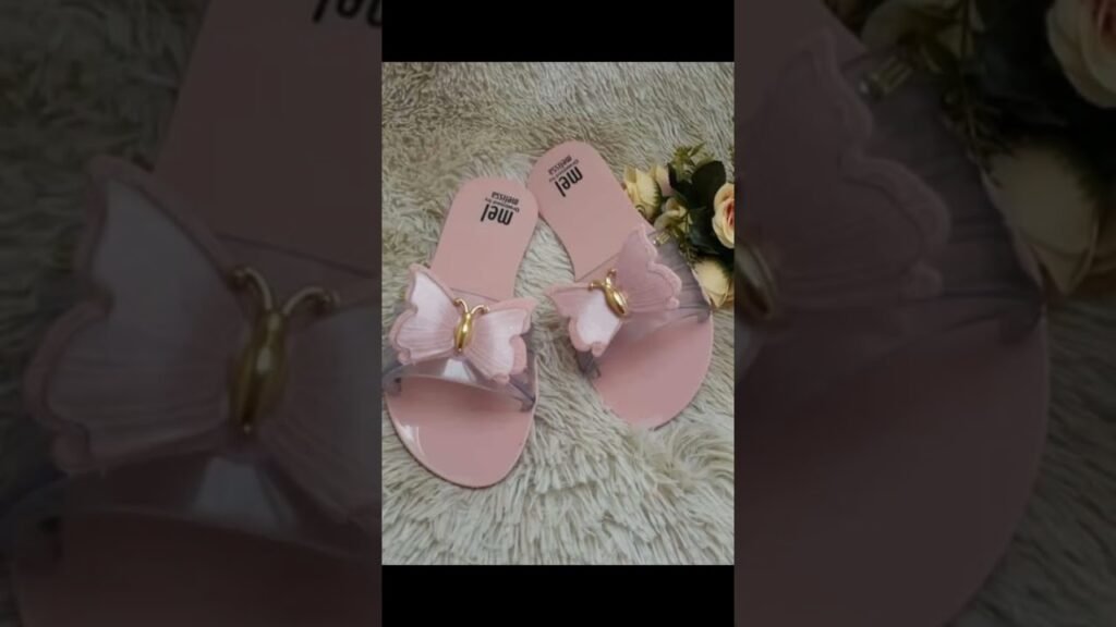 womenʼs footwear accessories videos