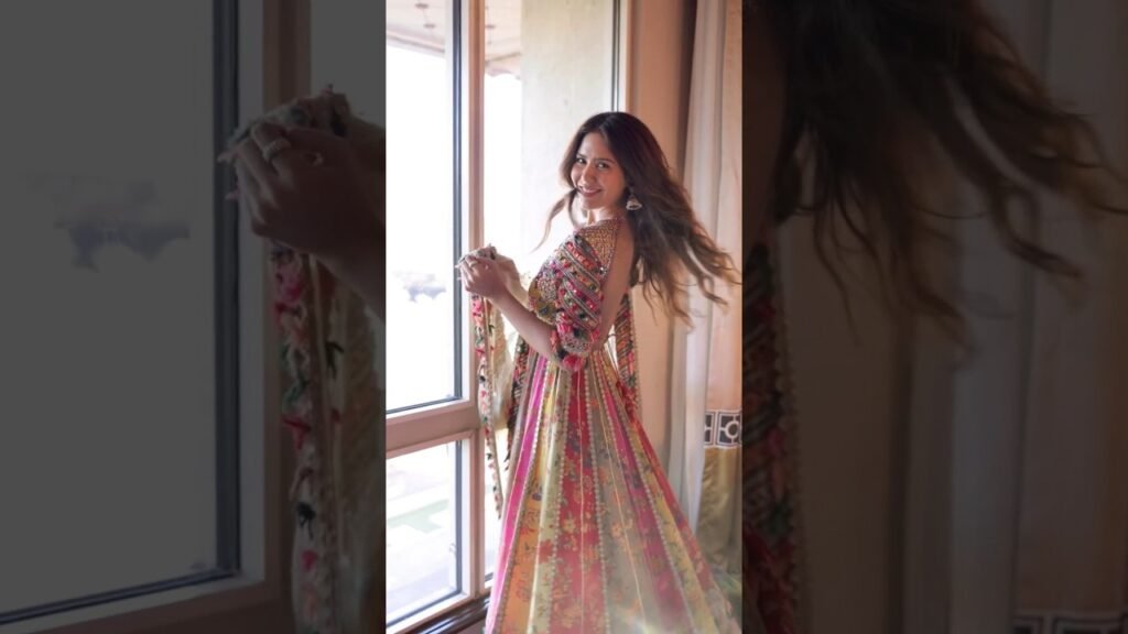 Women Wedding & Occasion Looks Videos