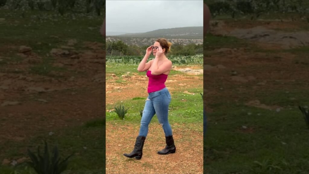 Women Seasonal Fashion Trends Videos