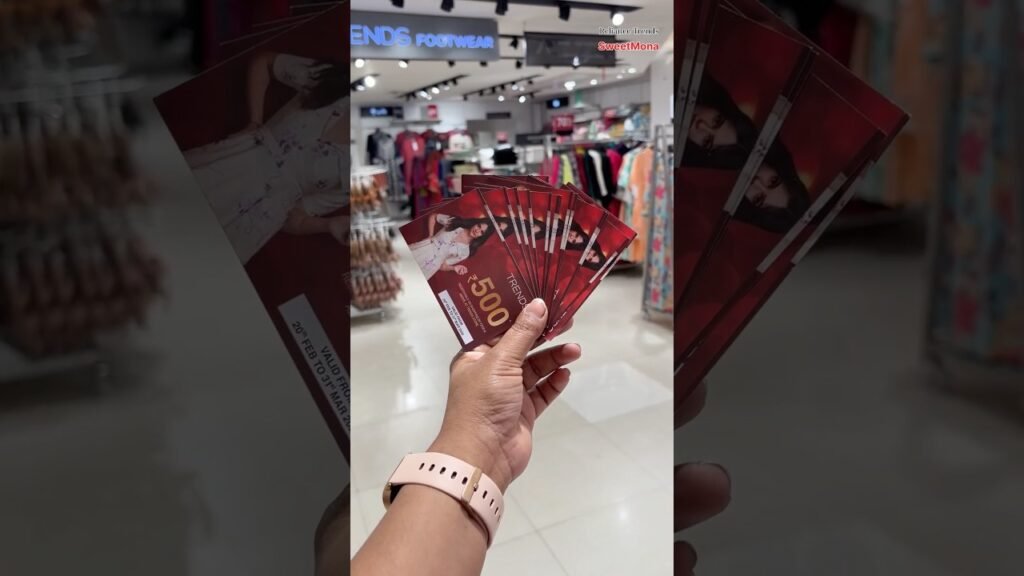 Women Seasonal Fashion Trends Videos