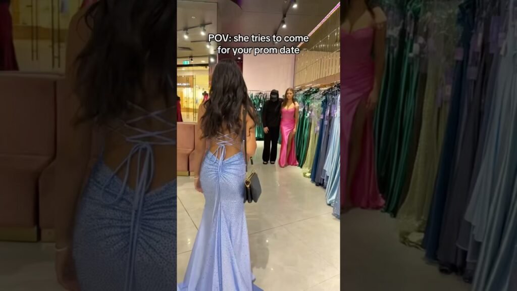 Women Seasonal Fashion Trends Videos